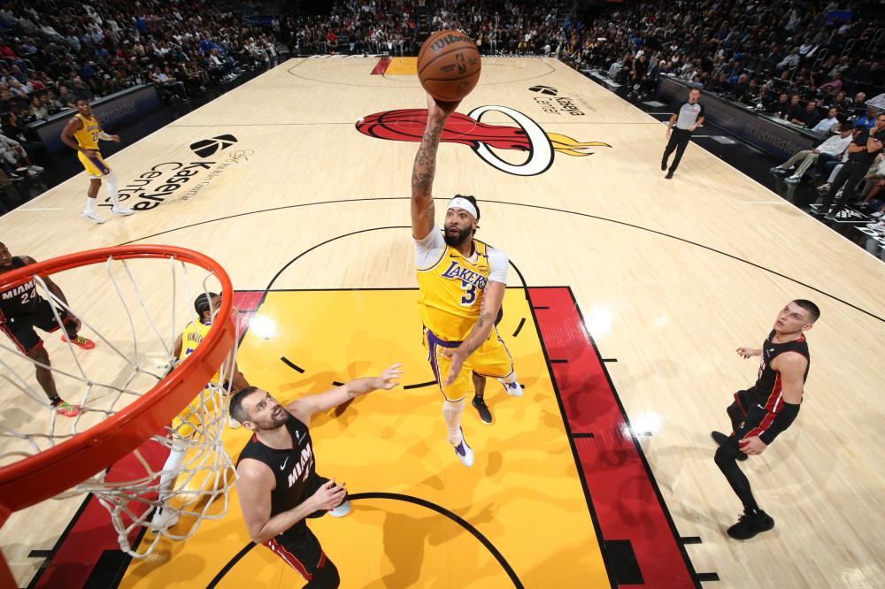 尽管赛季刚 尽管赛季刚