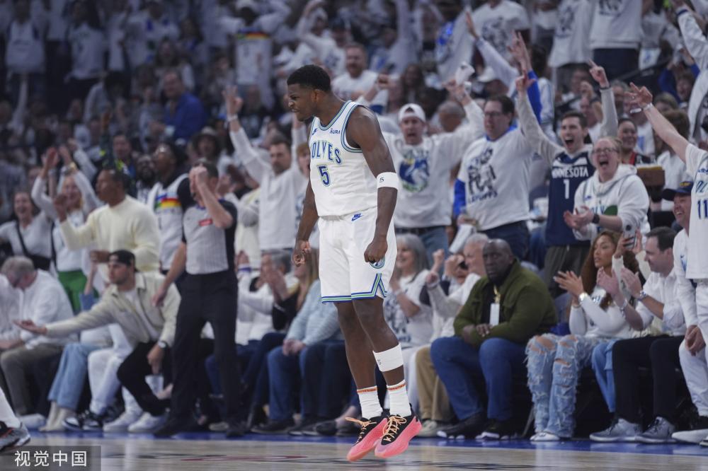 里夫斯不仅 里夫斯不仅