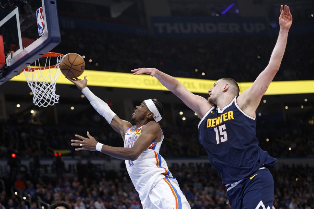 还在整体足 还在整体足