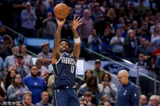 足球教练在 足球教练在